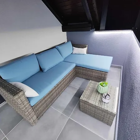 Deluxe House Maj Appartement *