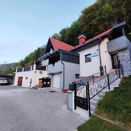 Apartment Deluxe House Maj *